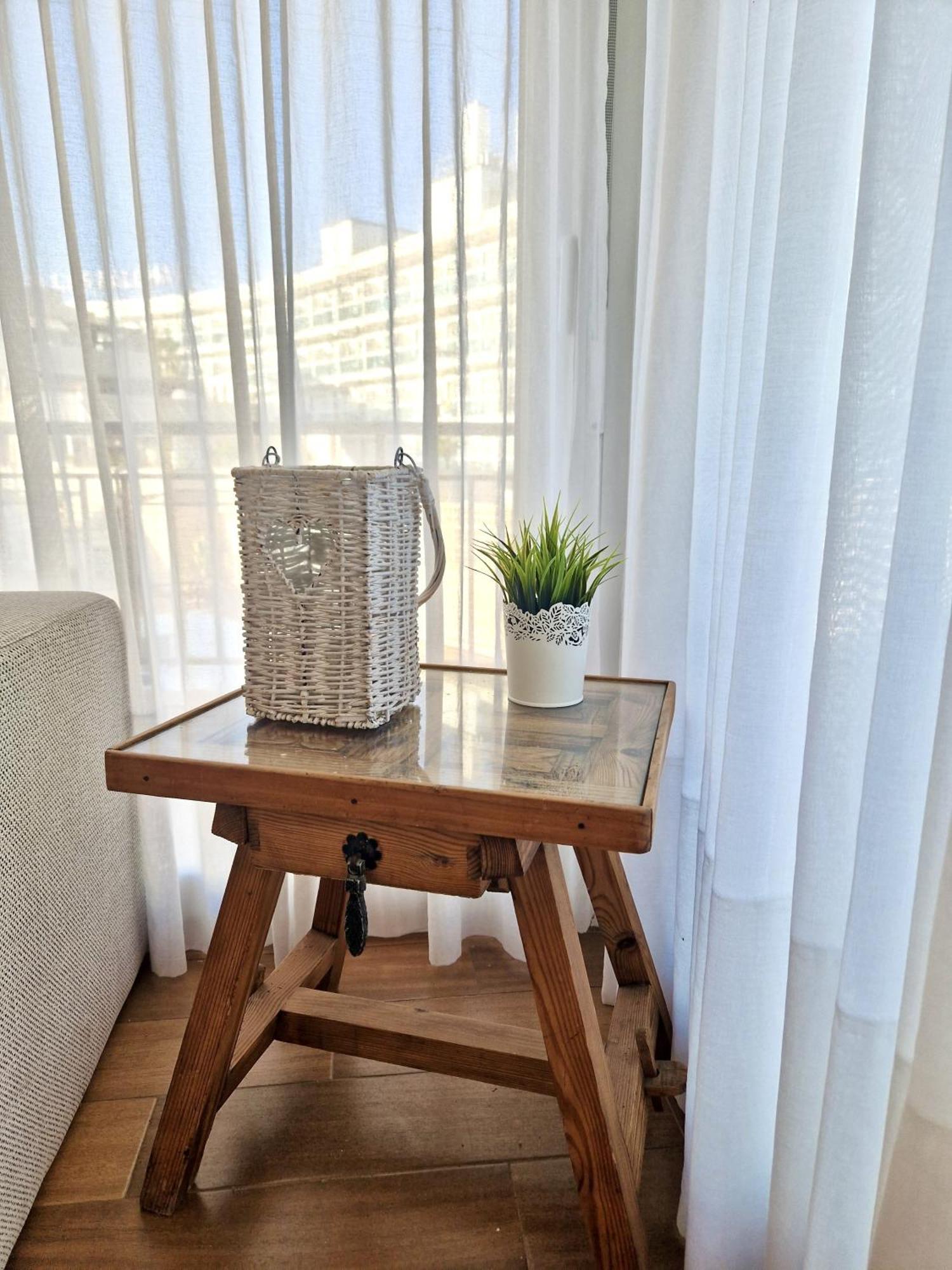 Sr Mediterraneo Playa De La Carihuela 토레몰리노스 외부 사진