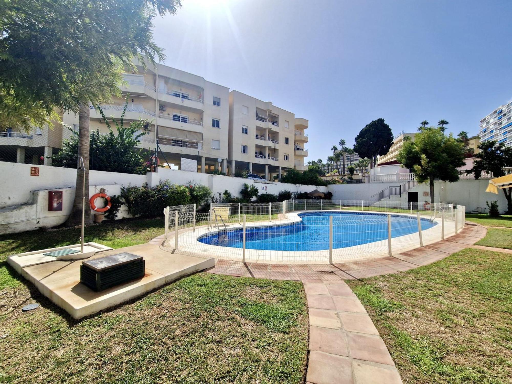 Sr Mediterraneo Playa De La Carihuela 토레몰리노스 외부 사진